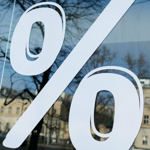 Сбер поднял ставку по валютным вкладам